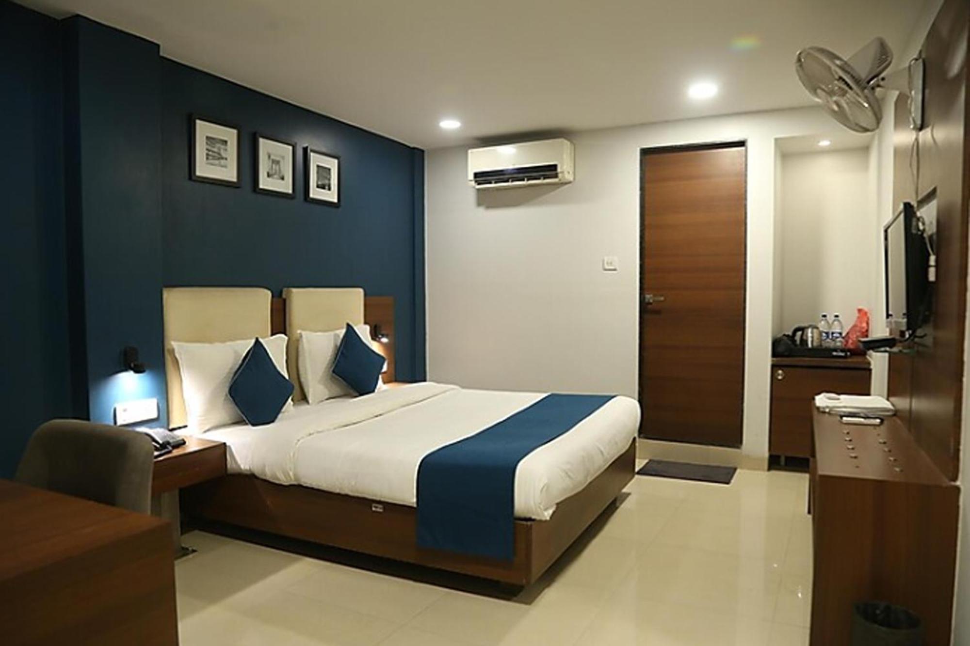 Hotel Concord Galaxy Mumbai Ngoại thất bức ảnh